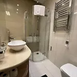 Safari W Centrum Apartzakop شقة زاكوباني