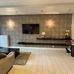 Safari W Centrum Apartzakop *